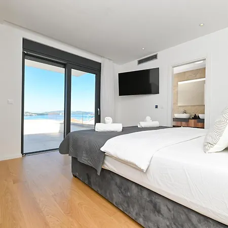 빌라 Oasis 트로기르