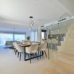 Oasis Villa *