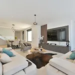 Oasis Villa *