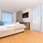 Villa Oasis *