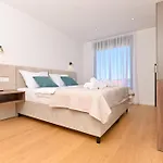 Oasis Villa *
